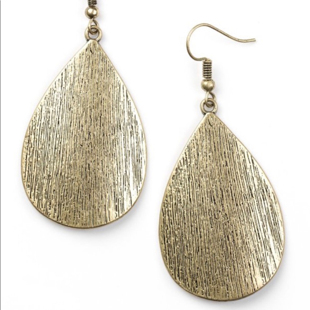 Paparazzi Earring